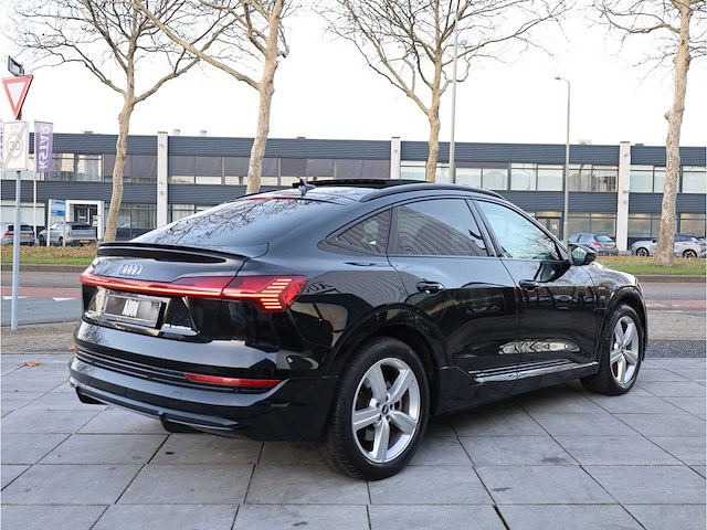 Audi e-tron sportback 55 quattro 95 kwh s-line 2x 300kw automaat 2020 - afbeelding 43 van  47