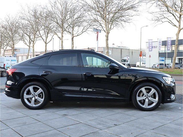 Audi e-tron sportback 55 quattro 95 kwh s-line 2x 300kw automaat 2020 - afbeelding 44 van  47