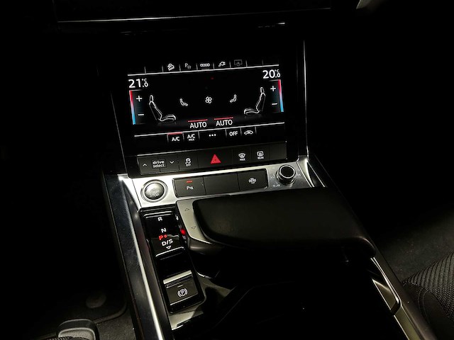 Audi e-tron sportback 55 quattro edition 95 kwh 408pk 2022 (origineel-nl + 1e eigenaar), p-835-gd - afbeelding 24 van  53