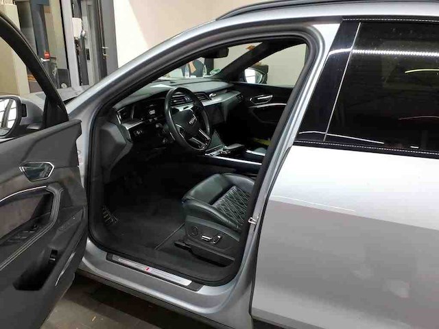 Audi e-tron sportback 55 quattro s-line 95 kwh 300kw automaat 2021 - afbeelding 15 van  16