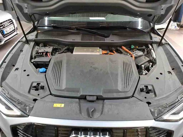 Audi e-tron sportback 55 quattro s-line 95 kwh 300kw automaat 2021 - afbeelding 3 van  16