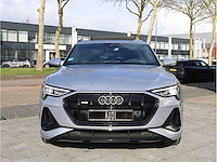 Audi e-tron sportback 55 quattro s-line soh 99% 95 kwh 300kw automaat 2021 - afbeelding 41 van  42