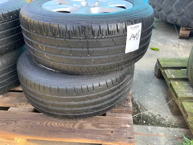 Audi hankook lichtmetaal velg met 235/55r16 - afbeelding 3 van  9