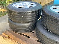 Audi hankook lichtmetaal velg met 235/55r16 - afbeelding 4 van  9