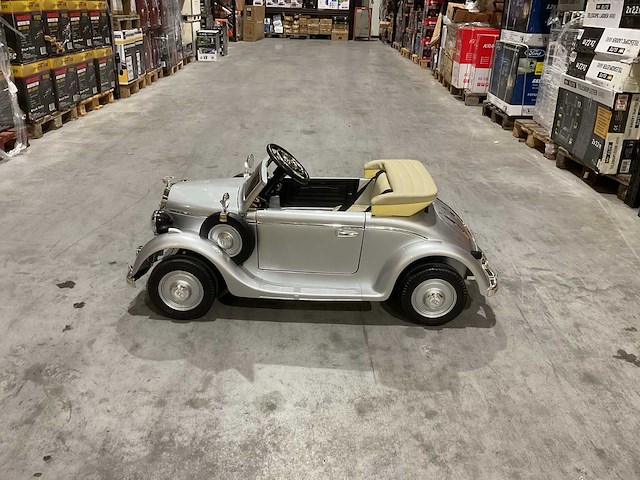 Audi horch 930v zilver elektrische kinderauto - afbeelding 16 van  17