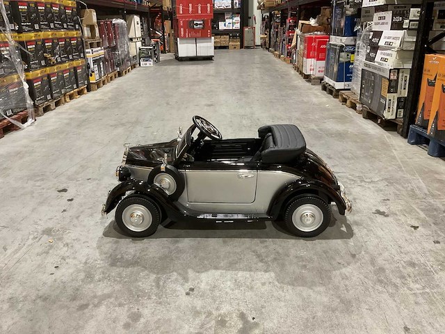 Audi horch 930v zwart elektrische kinderauto - afbeelding 7 van  24