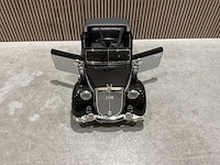 Audi horch 930v zwart elektrische kinderauto - afbeelding 35 van  63