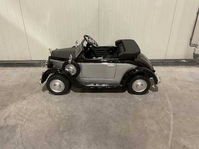 Audi horch 930v zwart elektrische kinderauto - afbeelding 54 van  63