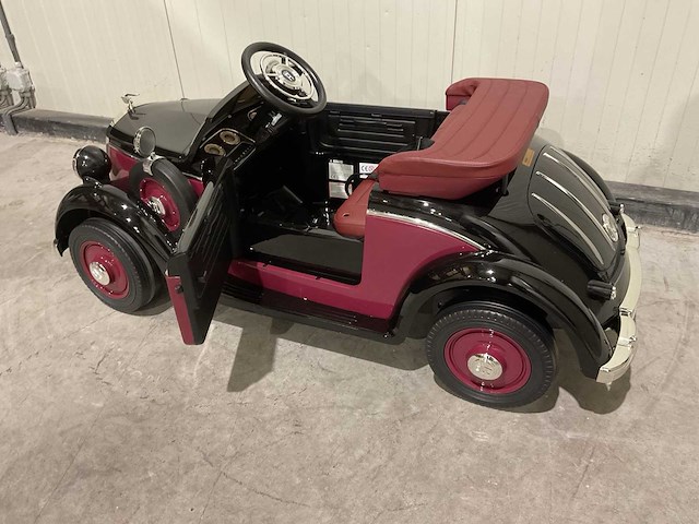 Audi je1005 horch 930v rood speelgoed - afbeelding 27 van  63