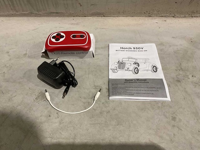 Audi je1005 horch 930v rood speelgoed - afbeelding 19 van  40