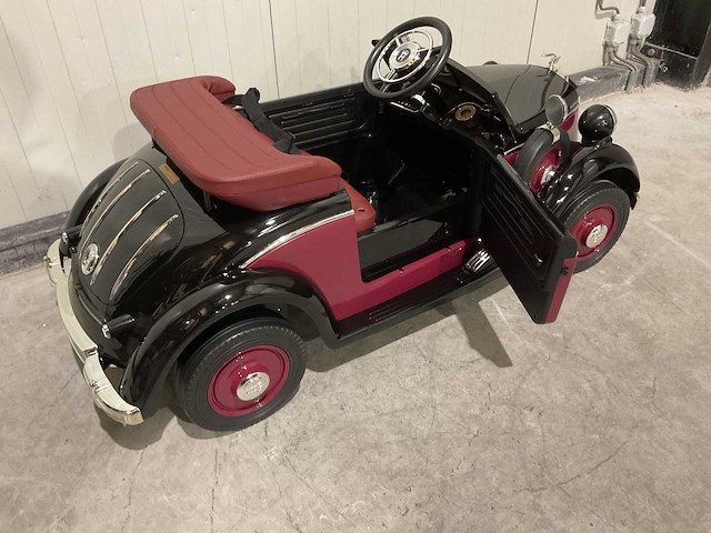 Audi je1005 horch 930v rood speelgoed - afbeelding 24 van  40