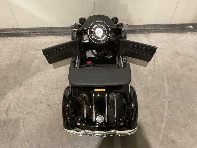 Audi je1005 horch 930v zwart speelgoed - afbeelding 50 van  63