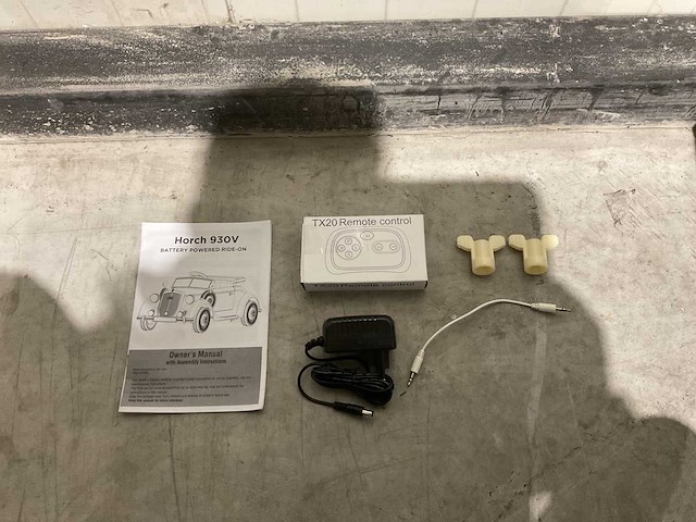 Audi je1005 horch 930v zwart speelgoed - afbeelding 59 van  62