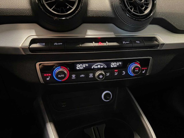 Audi q2 1.0 tfsi sport pro line | p-589-px iaw - afbeelding 25 van  26