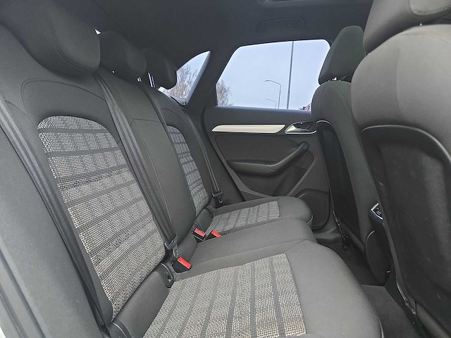 Audi q3 1.4 tfsi cod design pro line plus 2016 | hlx-90-d - afbeelding 21 van  33