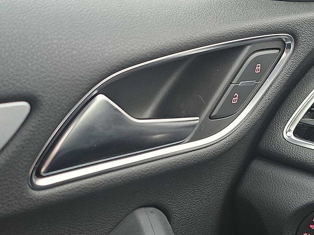 Audi q3 1.4 tfsi cod design pro line plus 2016 | hlx-90-d - afbeelding 6 van  33