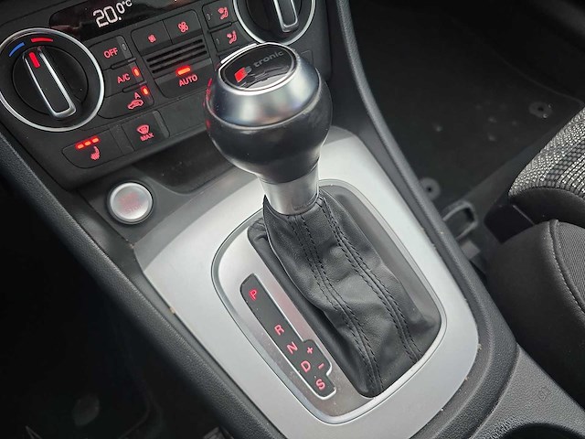 Audi q3 1.4 tfsi cod design pro line plus 2016 | hlx-90-d - afbeelding 19 van  33