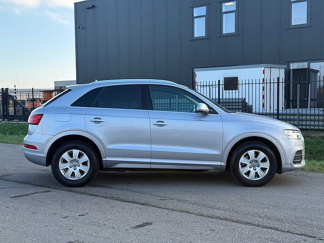 Audi q3 1.4 tfsi cod sp. prl 2015 | l-384-pf iaw - afbeelding 22 van  38