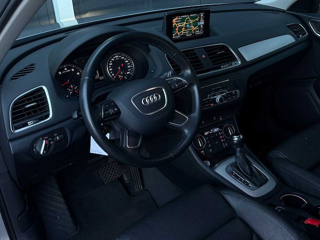 Audi q3 1.4 tfsi cod sp. prl 2015 | l-384-pf iaw - afbeelding 30 van  38