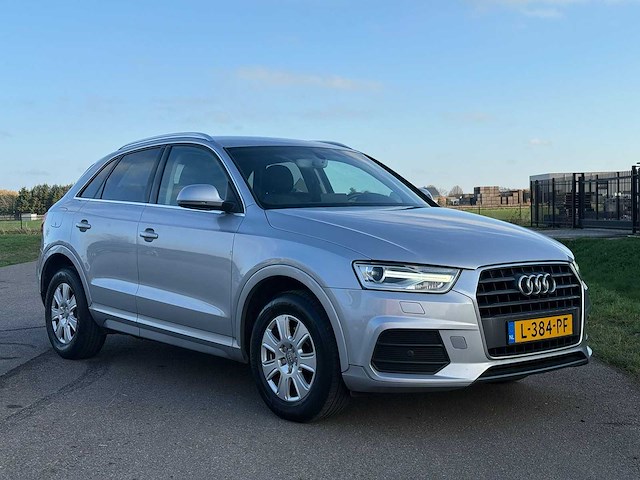 Audi q3 1.4 tfsi cod sp. prl 2015 | l-384-pf iaw - afbeelding 1 van  38