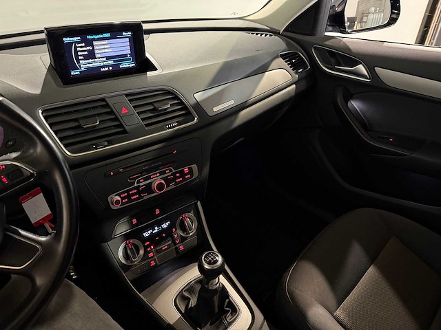 Audi q3 2.0 tfsi q. pro line, 73-tjl-4 - afbeelding 2 van  19