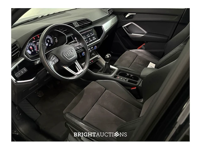 Audi q3 35 business edition tfsi 149pk 2021 (origineel-nl), l-582-lt - afbeelding 29 van  31