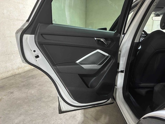 Audi q3 35 tfsi pro line business 150pk 2020 (origineel-nl + 1e eigenaar), g-399-zv - afbeelding 24 van  39