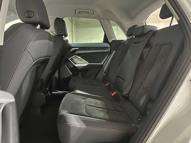 Audi q3 35 tfsi pro line business 150pk 2020 (origineel-nl + 1e eigenaar), g-399-zv - afbeelding 25 van  39