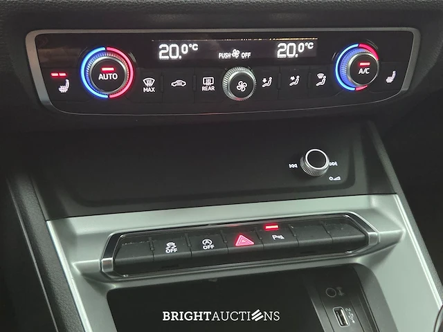 Audi q3 40 s-line edition one tfsi quattro 191pk 2019, j-184-jl - afbeelding 4 van  30