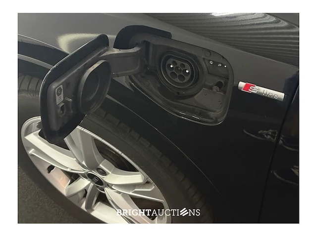 Audi q3 45 e s edition tfsi 266pk 2021, n-489-pk - afbeelding 30 van  42