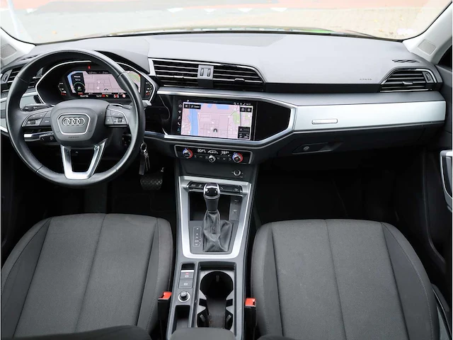 Audi q3 45 tfsi e edition phev 245pk automaat 2022 - afbeelding 8 van  42