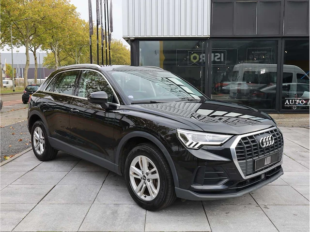 Audi q3 45 tfsi e edition phev 245pk automaat 2022 - afbeelding 40 van  42