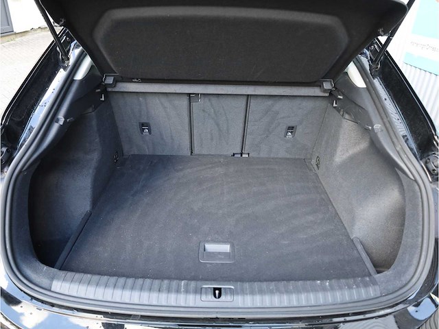 Audi q3 sportback 35 tfsi 150pk automaat 2022 - afbeelding 16 van  28