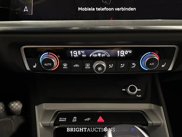 Audi q3 sportback 45 e advanced edition tfsi 266pk 2022, knp-07-g - afbeelding 2 van  32