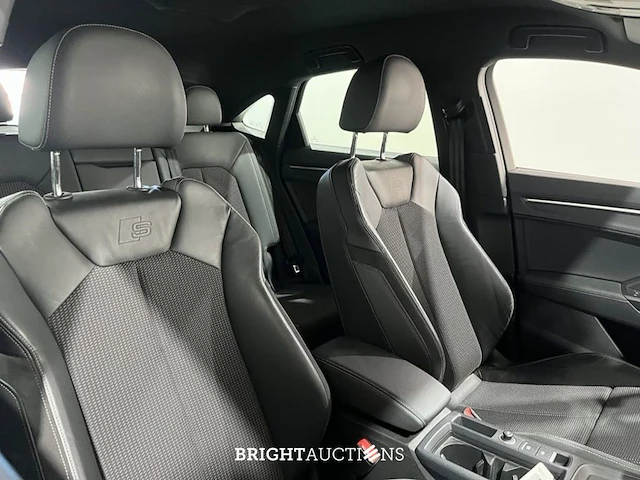 Audi q3 sportback 45 e s edition tfsi 266pk 2023, ktj-61-x - afbeelding 15 van  29