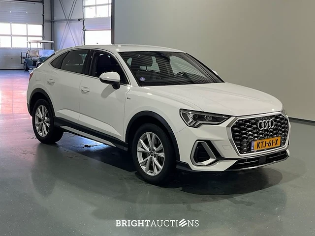 Audi q3 sportback 45 e s edition tfsi 266pk 2023, ktj-61-x - afbeelding 18 van  29