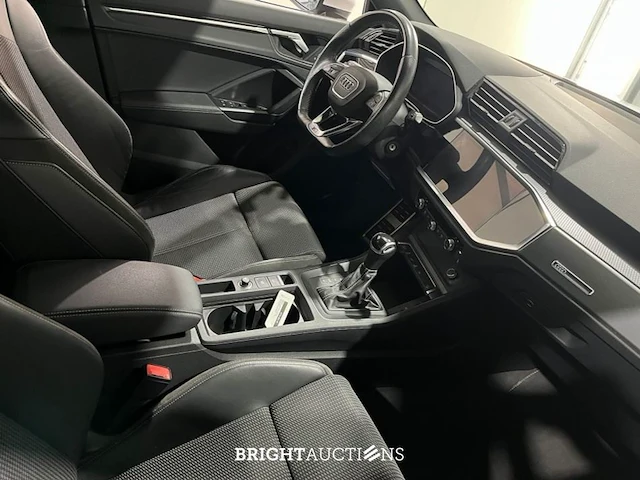 Audi q3 sportback 45 e s edition tfsi 266pk 2023, ktj-61-x - afbeelding 23 van  29