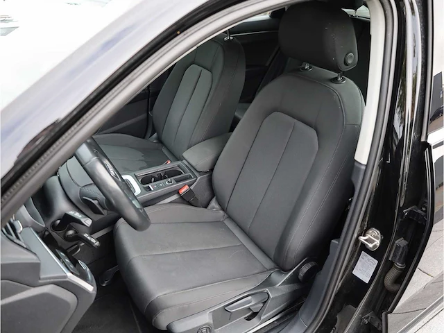 Audi q3 sportback 45 tfsi e edition 245pk automaat 2023 - afbeelding 4 van  31