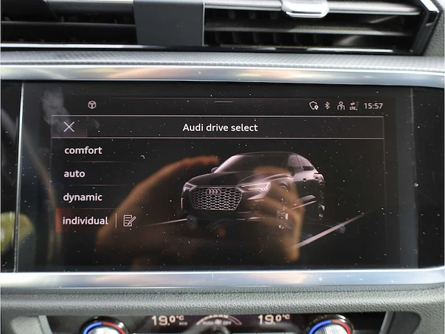 Audi q3 sportback 45 tfsi e edition 245pk automaat 2023 - afbeelding 14 van  31