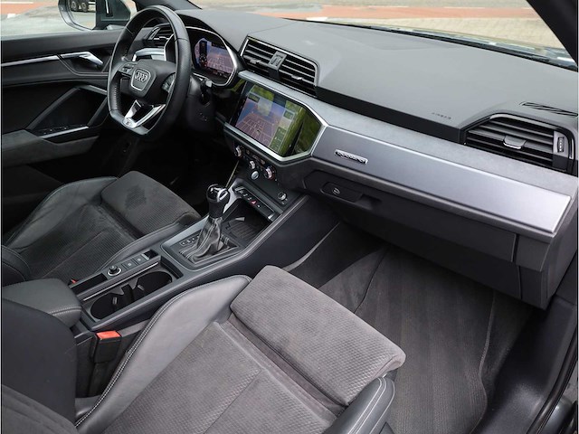 Audi q3 sportback 45 tfsi quattro 2x s-line 230pk automaat 2019 - afbeelding 4 van  47