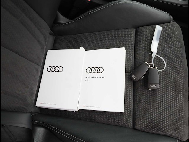Audi q3 sportback 45 tfsi quattro 2x s-line 230pk automaat 2019 - afbeelding 33 van  47