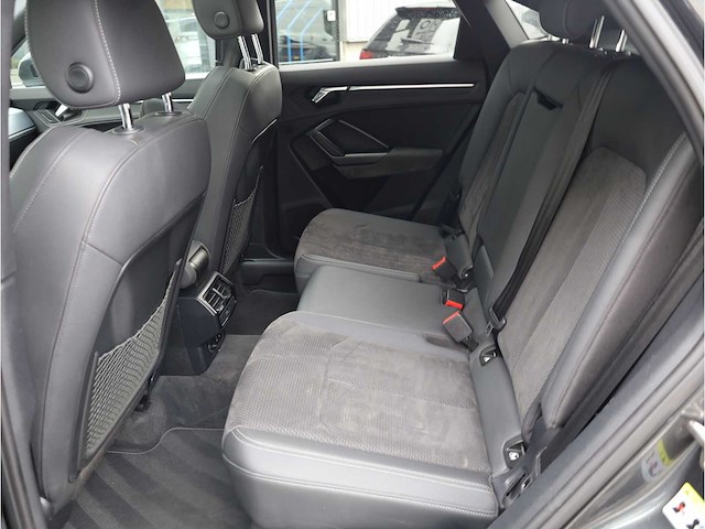 Audi q3 sportback 45 tfsi quattro 2x s-line 230pk automaat 2019 - afbeelding 39 van  47