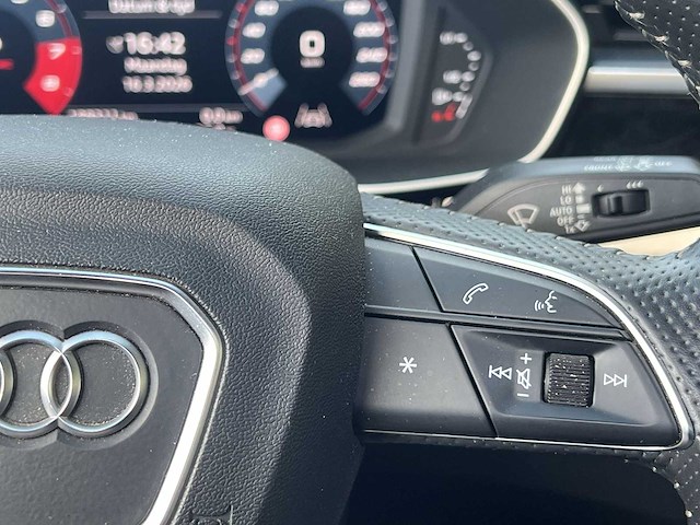 Audi q3 sportback 45 tfsi quattro pro line s 2020 | h-526-kt - afbeelding 3 van  32