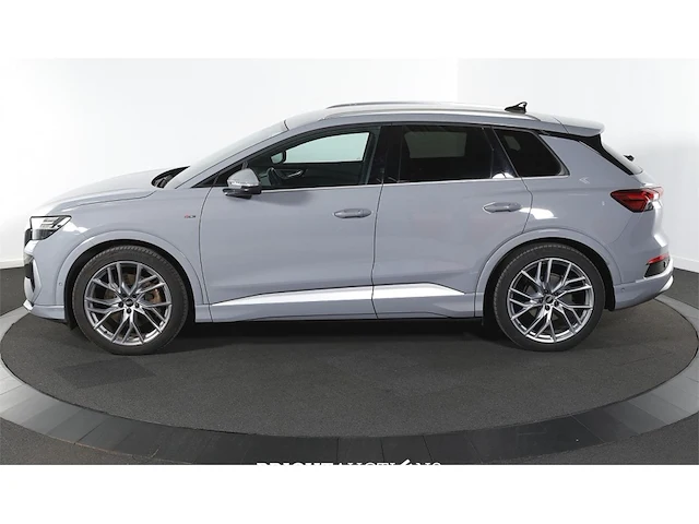Audi q4 40 s edition 77 kwh 2022 (origineel-nl), r-245-lf - afbeelding 36 van  39