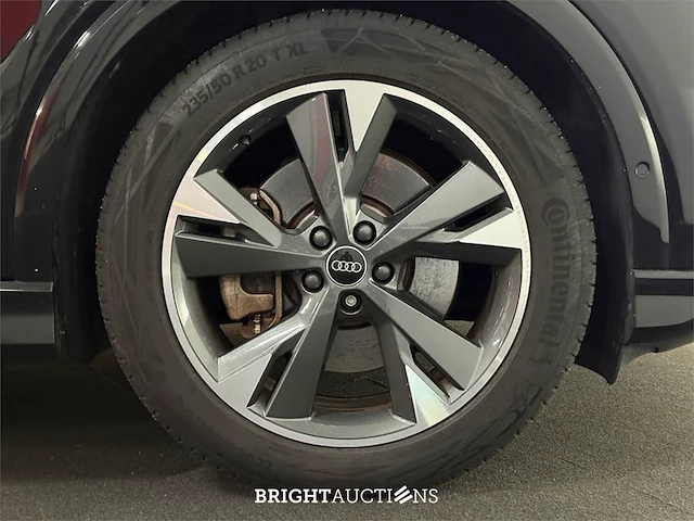 Audi q4 40 s edition 77 kwh 2022 (origineel-nl), r-864-kr - afbeelding 24 van  37