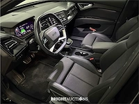 Audi q4 40 s edition 77 kwh 2022 (origineel-nl), r-864-kr - afbeelding 36 van  37