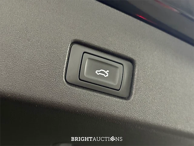 Audi q4 50 launch edition s competition quattro 77 kwh 2021 (origineel-nl), n-031-pl - afbeelding 24 van  44