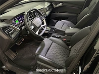 Audi q4 50 launch edition s competition quattro 77 kwh 2021 (origineel-nl), n-031-pl - afbeelding 43 van  44