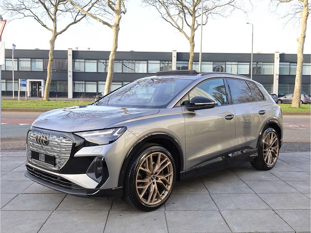 Audi q4 e-tron 40 edition one soh 93% 77 kwh 150kw automaat 2022 - afbeelding 2 van  47