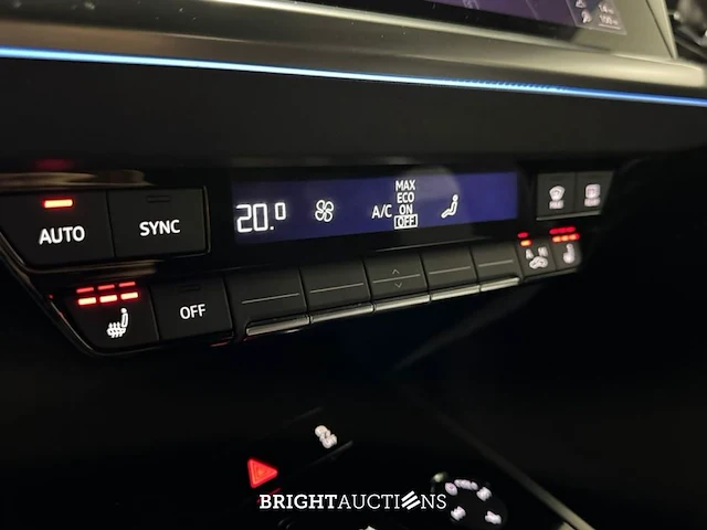 Audi q4 e-tron 40 launch edition advanced 77 kwh 204pk 2021 (origineel-nl), n-414-fz - afbeelding 4 van  41